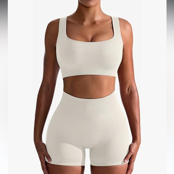 Workout Two-Piece Set Seamless Ribbed High Waist Shorts with Sports Bra - Picture 1 of 6